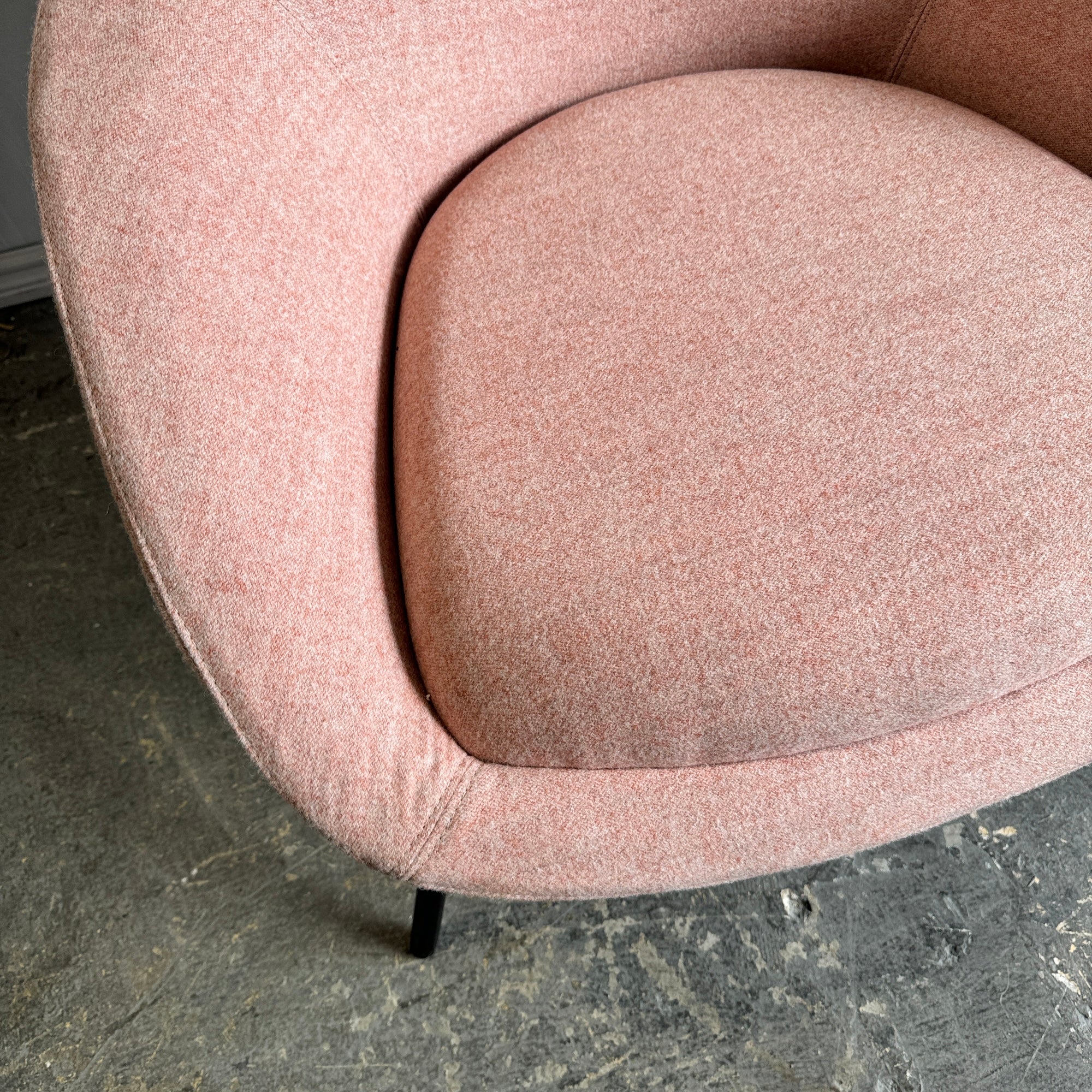Herman Miller Naughtone Always Lounge chair – enliven mart