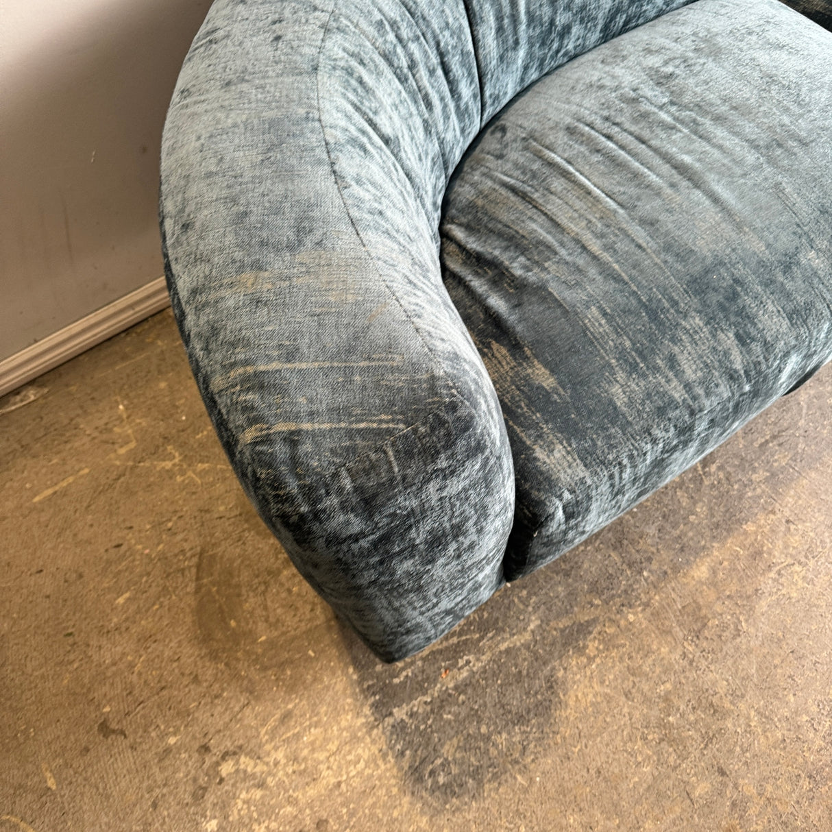 Keilhauer Meander Two piece modular Sofa