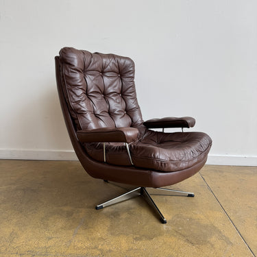 Vintage Sam Larsson Swivel Leather Armchair for DUX, 1970s (Two available)