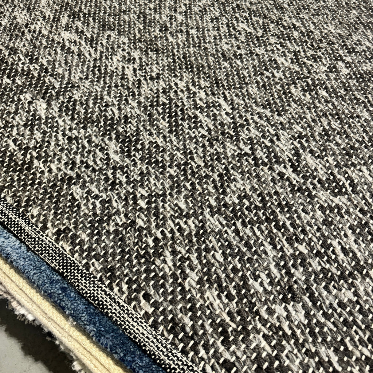 Blu Dot Sinder 8X10 New Zealand wool Rug