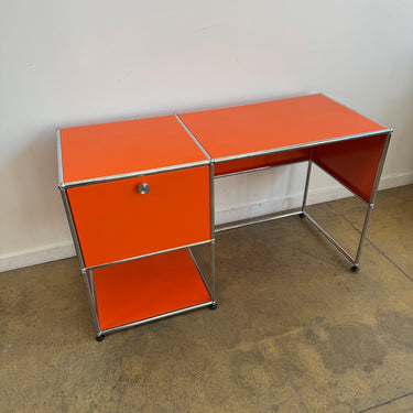 USM Haller Desk (Pure Orange)