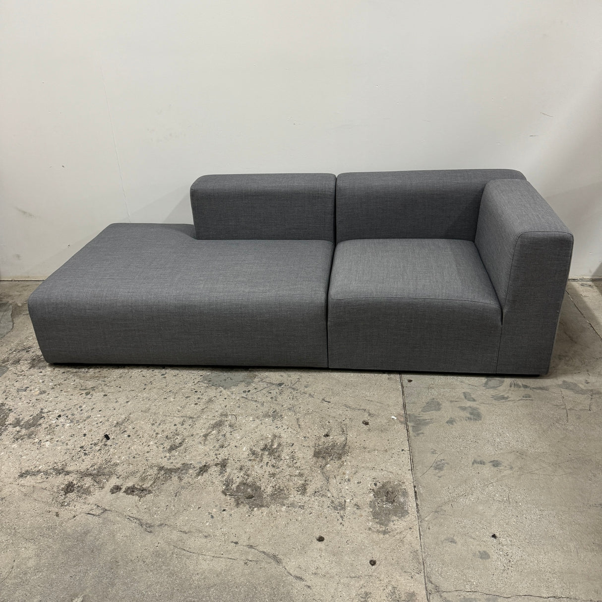 Brand New! Hay MAGS ONE-ARM SECTIONAL