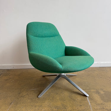 Erik Jørgensen Uma Swivel Lounge Chair by Hannes Wettstein