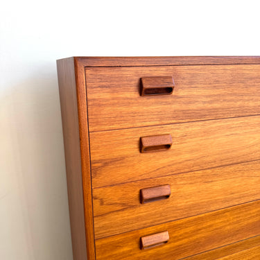 Danish Modern Borge Mogensen High Teakwood 7- Drawer Dresser  (Refinished)