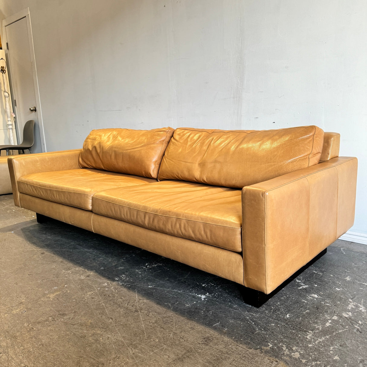 Room and Board Pierson Leather sofa