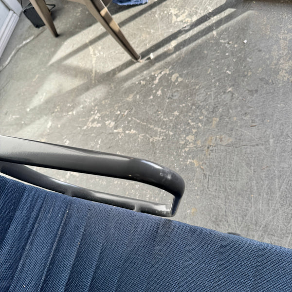 Authentic! Herman Miller Eames Leather Aluminum Group Chair