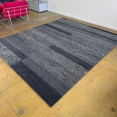 Design Within Reach 8X10 Statis Handknotted Wool Rug (New Condition)