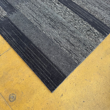 Design Within Reach 8X10 Statis Handknotted Wool Rug (New Condition)