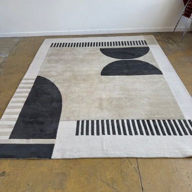 Design Within Reach Tempo Handtufted 8X10 Wool Rug (New Condition)