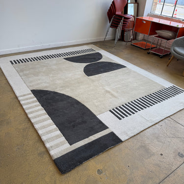 Design Within Reach Tempo Handtufted 8X10 Wool Rug (New Condition)