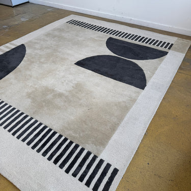 Design Within Reach Tempo Handtufted 8X10 Wool Rug (New Condition)