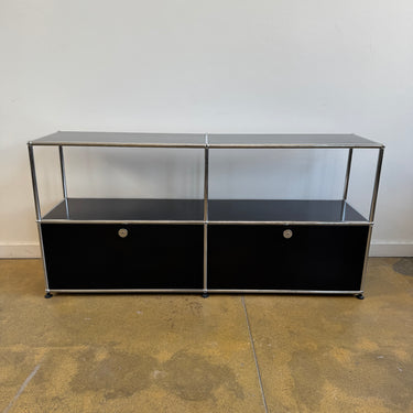 USM Haller 2X2 Console (Graphite Black)
