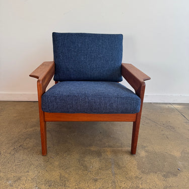 Danish Modern Lounge Chair in Teak by Arne Wahl Iversen for Komfort (Restored)