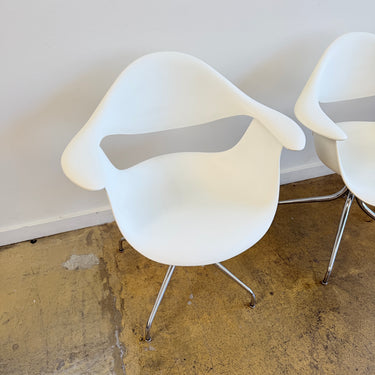 Herman Miller George Nelson Swag Leg Armchair - Set of 4