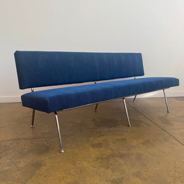 Florence Knoll Model 33 Settee (New Conditon)