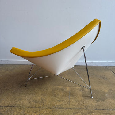 Vitra George Nelson Coconut chair