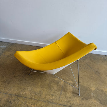 Vitra George Nelson Coconut chair