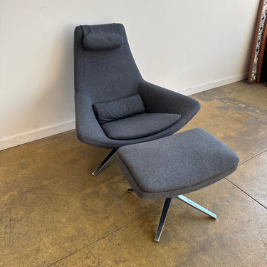 B&B Italia Metropolitan Lounge Chair & Ottoman With Headrest by Jeffrey Bernett