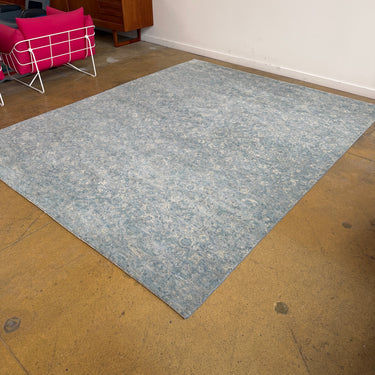 Serena and Lily 8X10 Ashton Hand-Knotted Rug (New Condition)