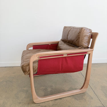 Sossego Pitu Leather Chaise Lounge Chair