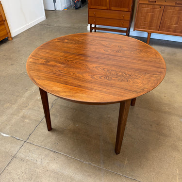 Danish Modern Kai Kirstiansen Oval Expandable Rosewood Dining Table