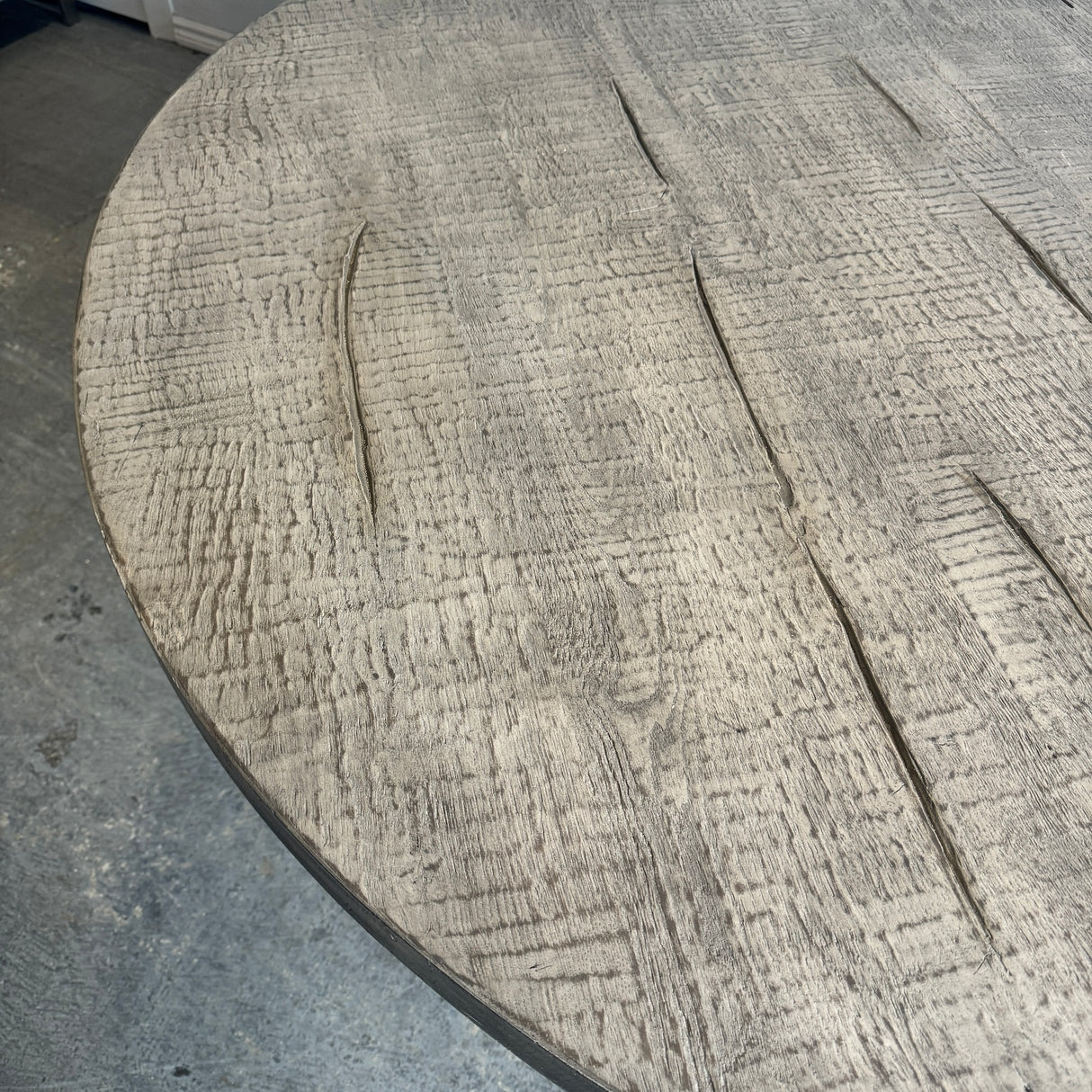 Restoration Hardware Reclaimed Oak Plank round Dining Table