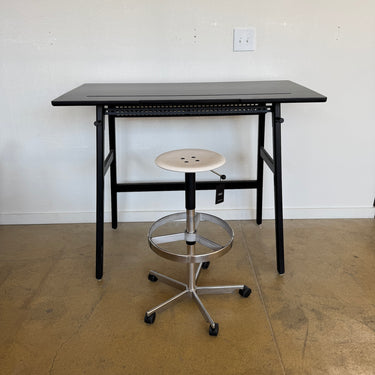Artifox Standing Desk - Black Oak