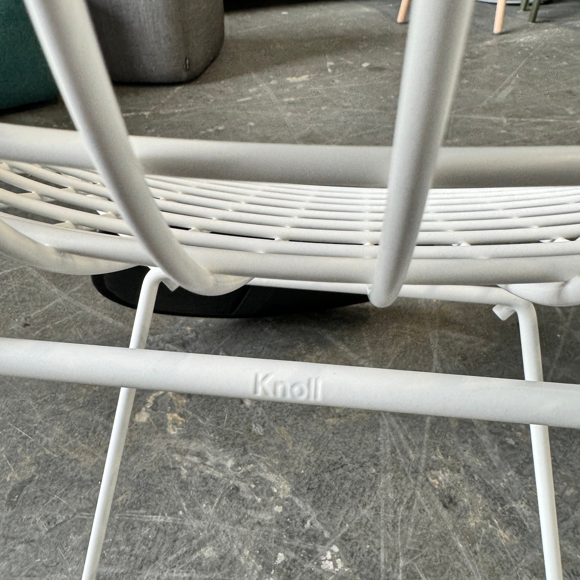 Authentic! Knoll Bertoia Side chairs with leather pad (Set of 8)