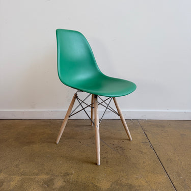 Herman Miller Eames Molded Rare Green Plastic Side Chair (Three Available)