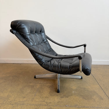 Vintage Göte Möbler Nässjö “Lagun” Swivel Armchair, 1970s (Two Available)