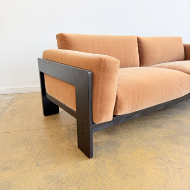 Knoll Bastiano Sofa in Mohair by Tobia Scarpa