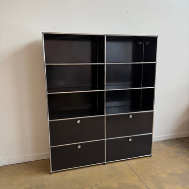 USM Haller shelving (R2) - Graphite Black