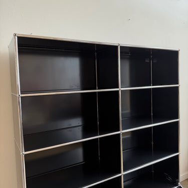 USM Haller shelving (R2) - Graphite Black