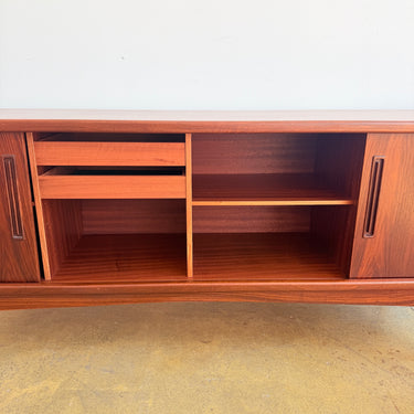 Danish Modern Rosewood Credenza Attributed to Arne Vodder