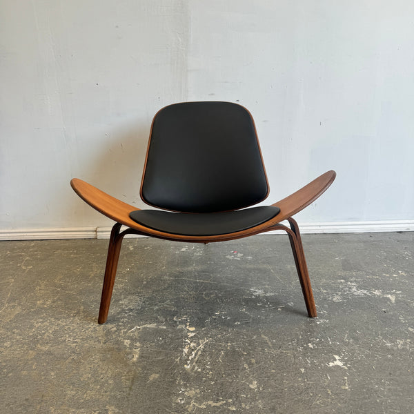 Authentic! Hans Wegner Shell Chair by Carl Hansen & Søn
