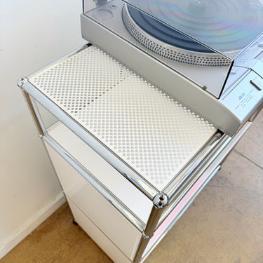USM Haller Vinyl Record Display + Pullout Storage - Pure White