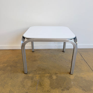 Fritz Hansen Jørn Utzon coffee table with Aluminium frame