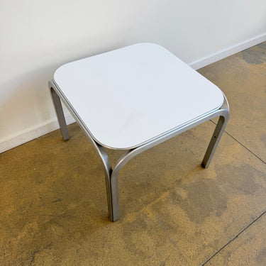 Fritz Hansen Jørn Utzon coffee table with Aluminium frame