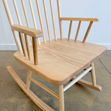 Smillow Design Solid Oakwood Classic Rocking Chair
