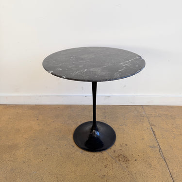 Knoll Saarinen Marble Side Table