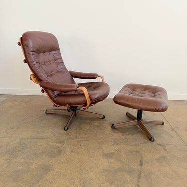 Vintage Göte Mobler Reclining Swivel lounge chair with Ottoman