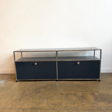 USM Haller 2X2 Console 22' - Anthracite