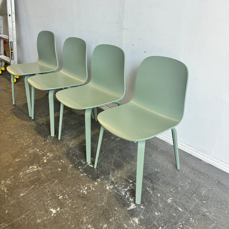 Design Within Reach Muuto Set of 4 Visu dining chairs
