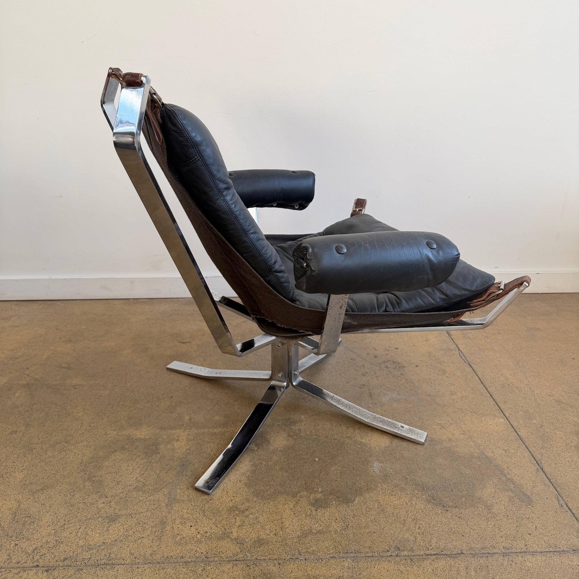 Rare Danish “Superstar” lounge chair by Trygg Mobler – enliven mart