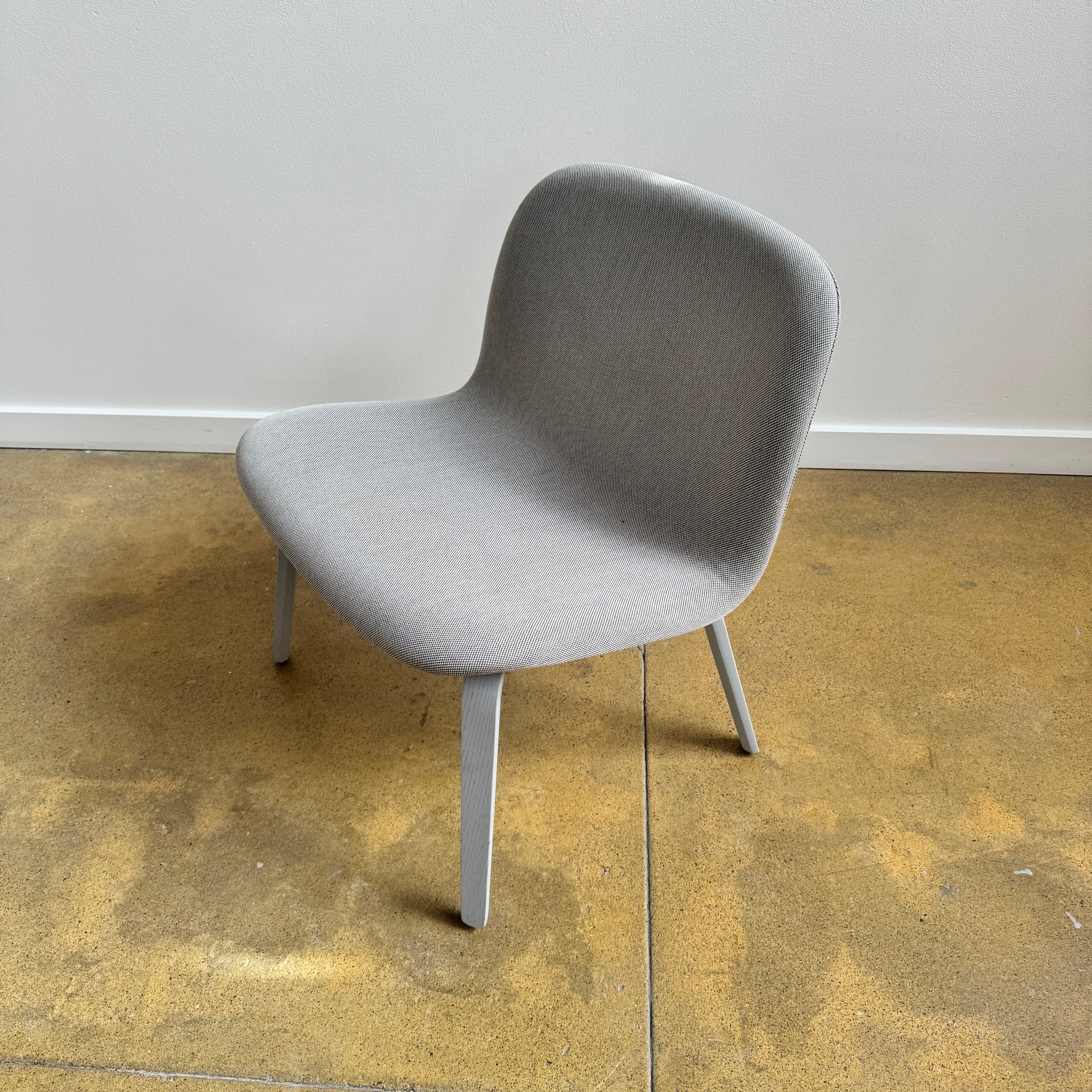 Design Within Reach Muuto Visu Upholster Lounge Chair – enliven mart