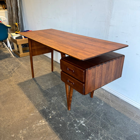 Silvio Cavatorta style Desk