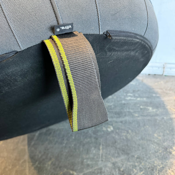 Vitra  Mochi Pouf
