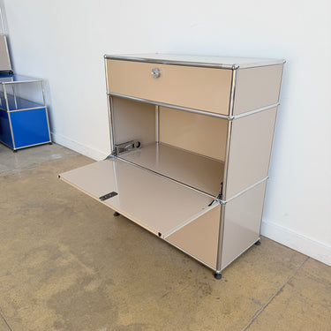 USM Haller 1X3 Vertical Fully Enclosed - Beige