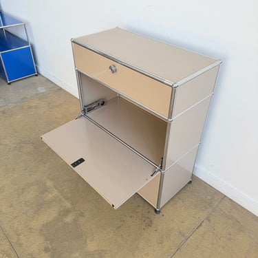 USM Haller 1X3 Vertical Fully Enclosed - Beige