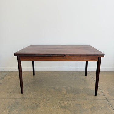 Danish Modern Brazilian Rosewood Extendable Dining Table (Restored)